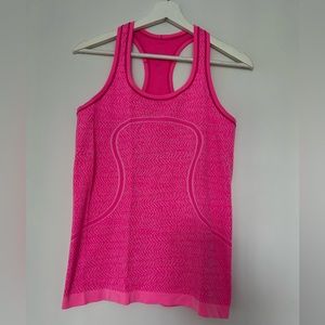 Lululemon Tanktop PINK